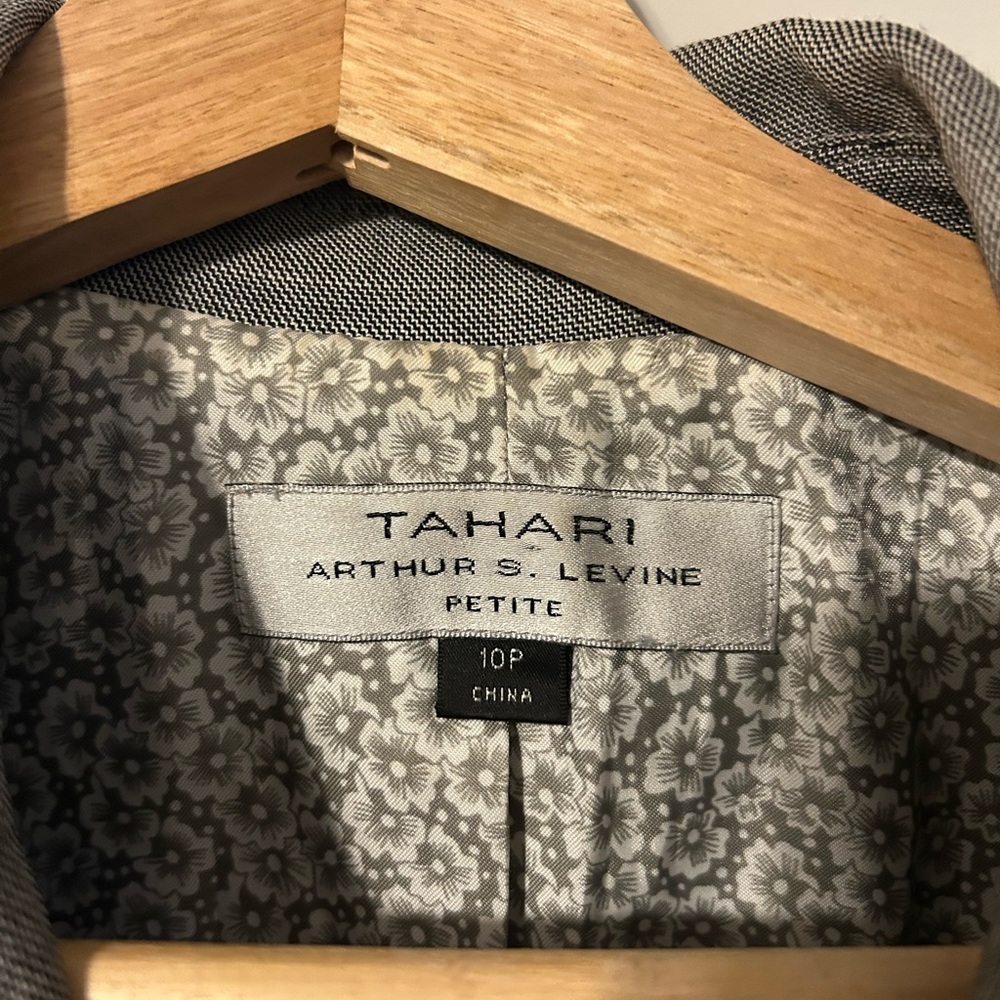 Tahari Floral-Lined Gray Jacket